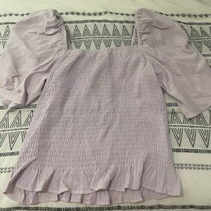 Express Lilac top. NWT. Puff sleeve. Size Small